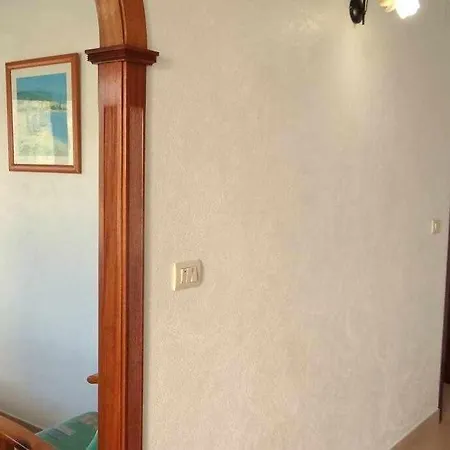 Apartman Con Vistas Al Mar Maeloc 3 *